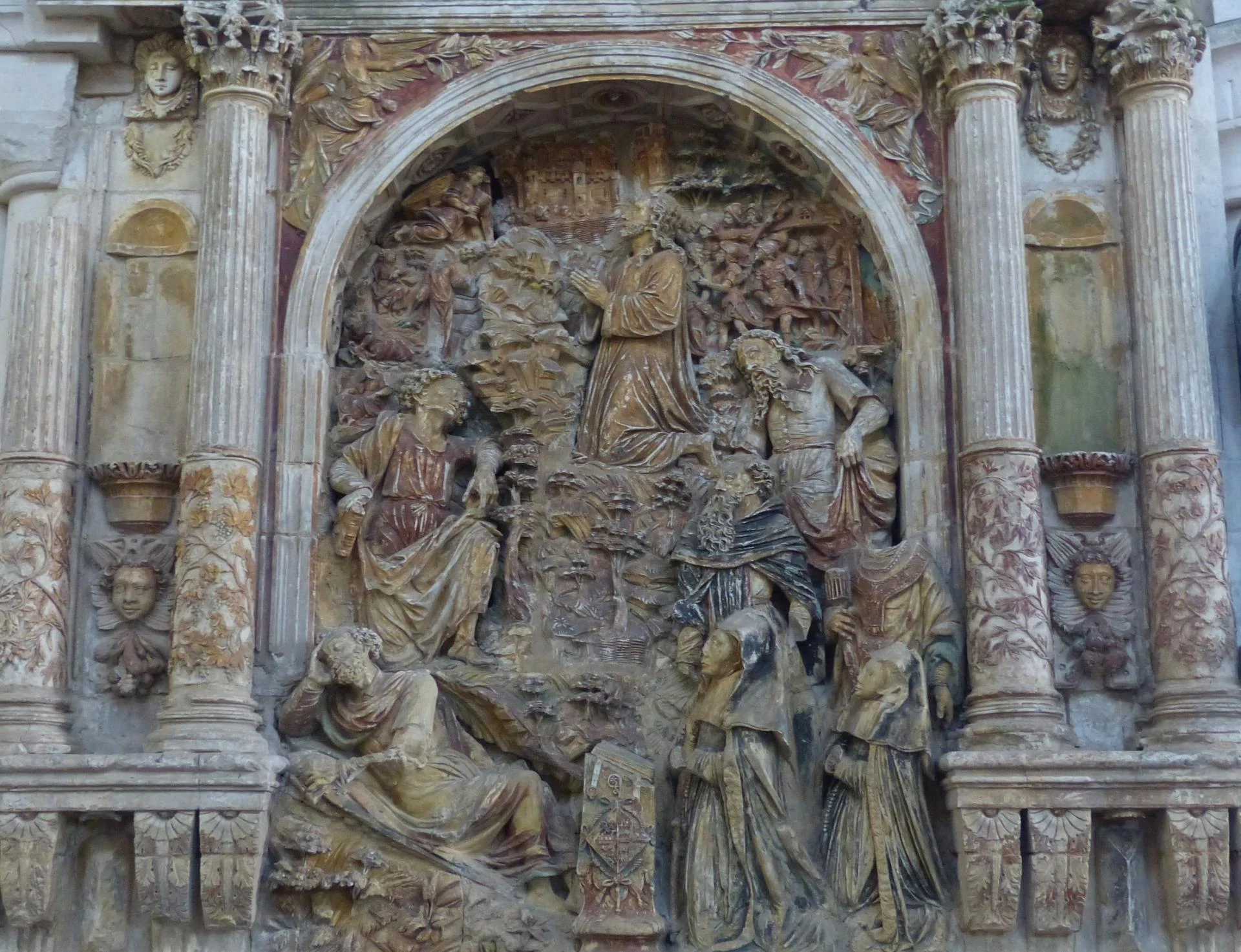 4 monument margurite helluin